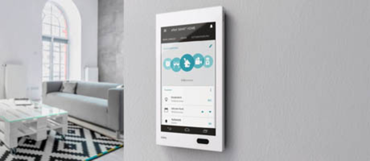 Bedienzentrale Gira G1 bei O&M Elektropartner GbR in Waltershausen