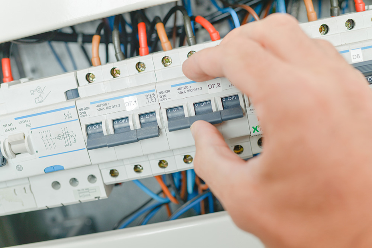 Schalt­schrank­bau bei O&M Elektropartner GbR in Waltershausen